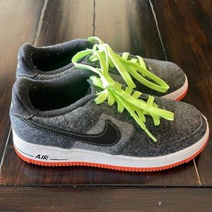 Nike Air Force Ones 6.5 Youth